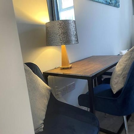 The Snug - City Centre Studio York Bagian luar foto
