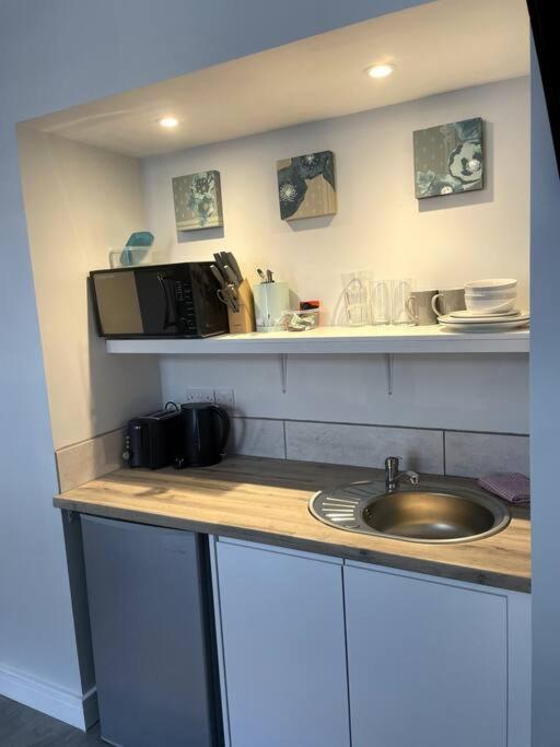The Snug - City Centre Studio York Bagian luar foto